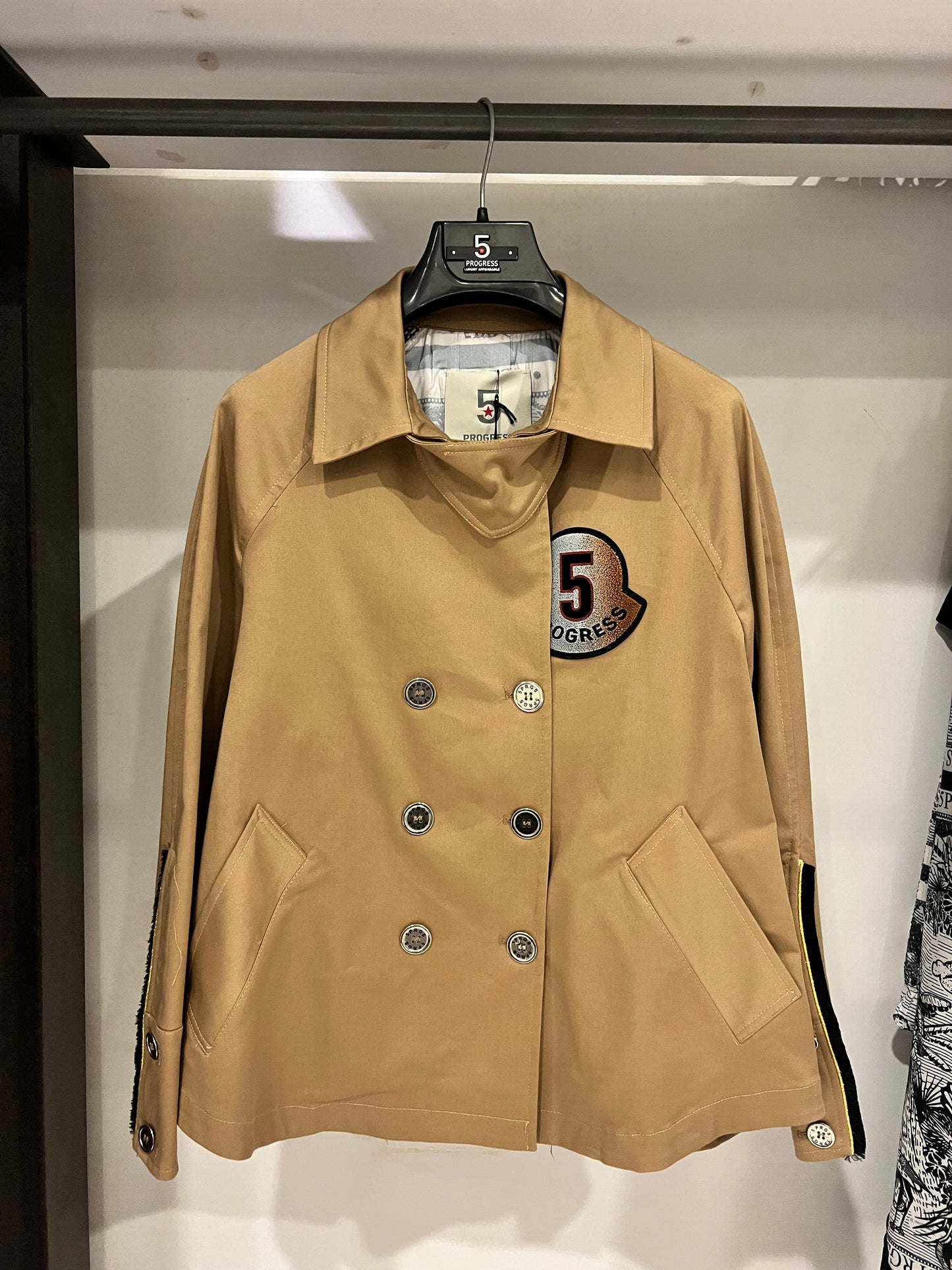 Coat 5PROGRSS