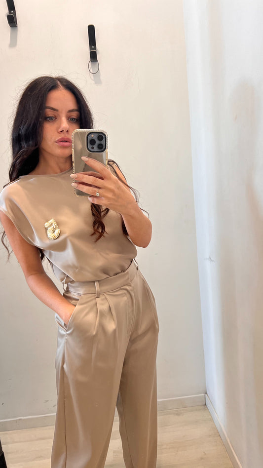 Top satin